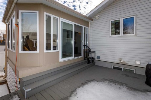 145 Doran Crescent, Red Deer, AB - Outdoor With Exterior