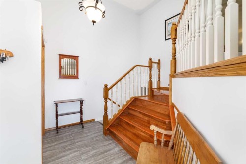 145 Doran Crescent, Red Deer, AB - Indoor Photo Showing Other Room