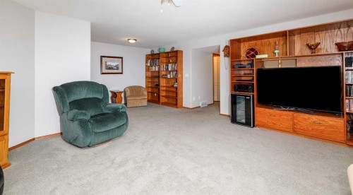 145 Doran Crescent, Red Deer, AB - Indoor