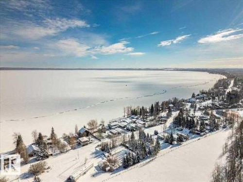 19 Lakeshore Drive, Grandview, AB 