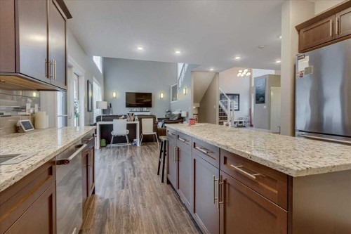 30 Tagish Avenue, Red Deer, AB - Indoor Photo Showing Kitchen With Upgraded Kitchen