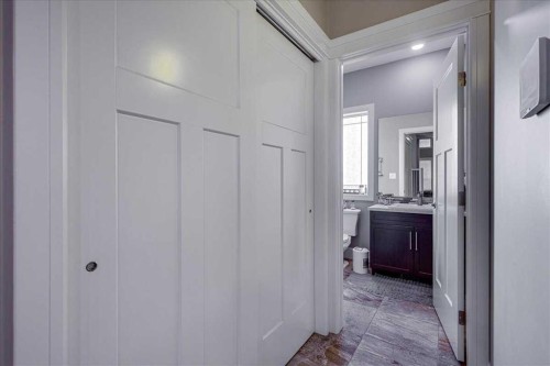 30 Tagish Avenue, Red Deer, AB - Indoor Photo Showing Other Room