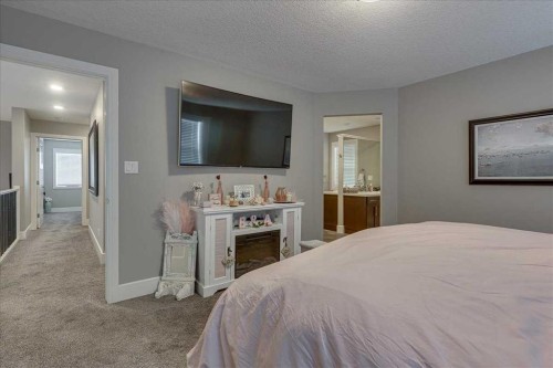 30 Tagish Avenue, Red Deer, AB - Indoor Photo Showing Bedroom