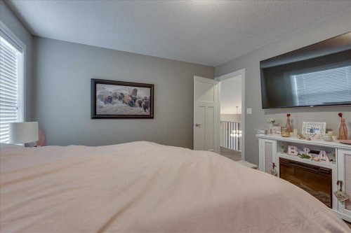 30 Tagish Avenue, Red Deer, AB - Indoor Photo Showing Bedroom