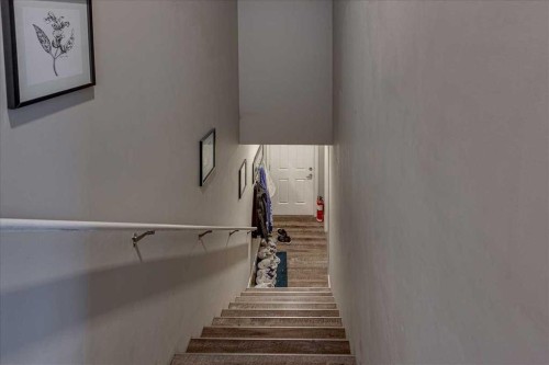 30 Tagish Avenue, Red Deer, AB - Indoor Photo Showing Other Room