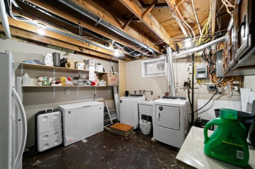 6304 39 Avenue, Camrose, AB 