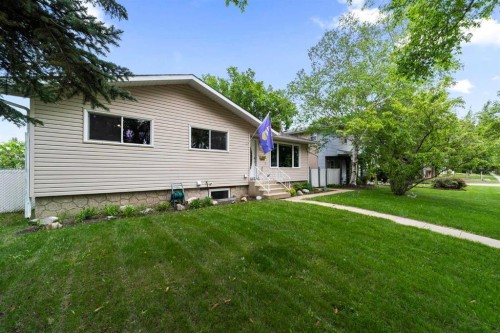 6304 39 Avenue, Camrose, AB 