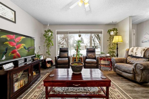 6304 39 Avenue, Camrose, AB 