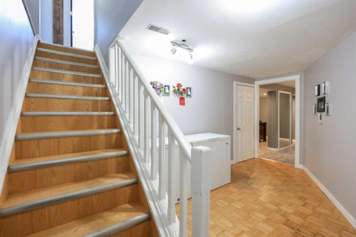 4 Mckee Close, Red Deer, AB - Indoor Photo Showing Other Room