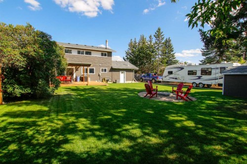 4 Mckee Close, Red Deer, AB - Outdoor