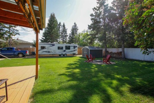 4 Mckee Close, Red Deer, AB - Outdoor With Deck Patio Veranda