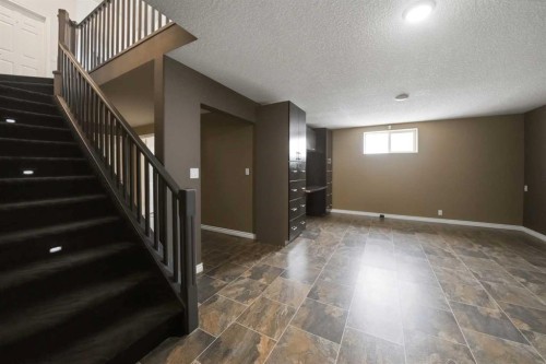 4 Drever Close, Red Deer, AB - Indoor Photo Showing Other Room