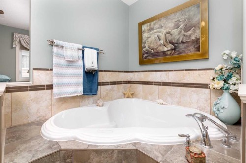 76 Daniel Close, Red Deer, AB - Indoor Photo Showing Bathroom