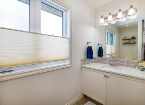 76 Daniel Close, Red Deer, AB - Indoor Photo Showing Bathroom