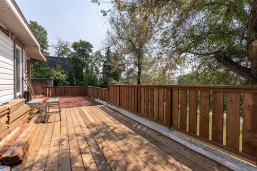211 Red Wing Crescent, Tillicum Beach, AB - Outdoor With Deck Patio Veranda