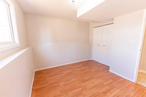 4 Barrett Drive, Red Deer, AB - Indoor Photo Showing Other Room