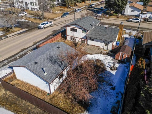 4 Barrett Drive, Red Deer, AB - Outdoor