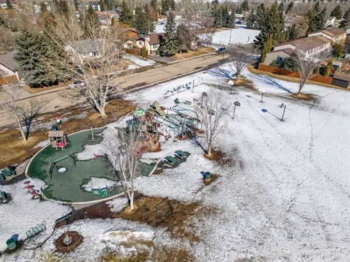 4 Barrett Drive, Red Deer, AB - Outdoor