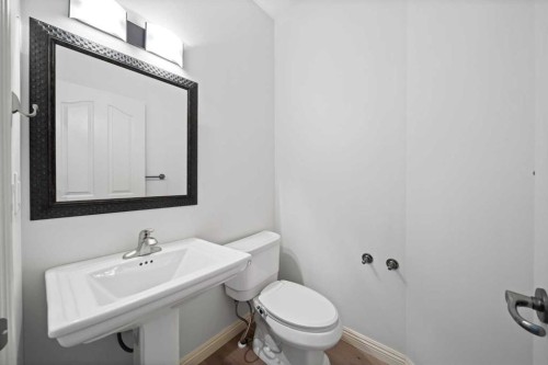 116 Allwright Close, Red Deer, AB - Indoor Photo Showing Bathroom
