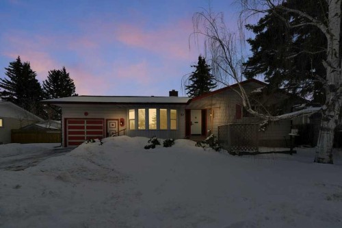 37 Wilson Crescent, Red Deer, AB - Outdoor