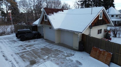 5406 50 Avenue, Lacombe, AB - Outdoor