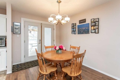 10 Patterson Crescent, Red Deer, AB - Indoor Photo Showing Dining Room