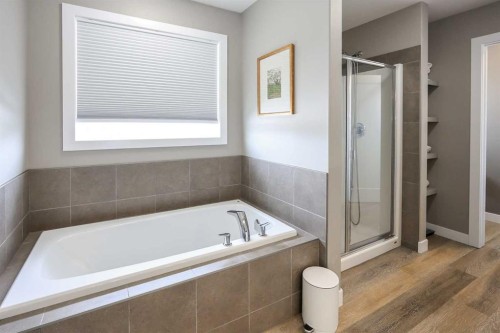 5 Trebble Close, Red Deer, AB - Indoor Photo Showing Bathroom