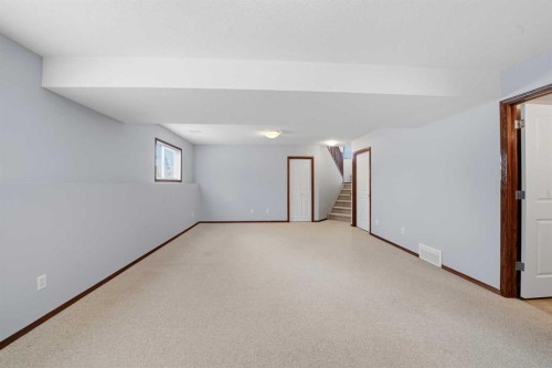 159 Lanterman Close, Red Deer, AB - Indoor Photo Showing Other Room