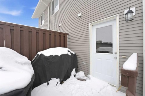 41 Winston Place, Blackfalds, AB - Outdoor With Exterior
