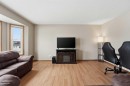 41 Winston Place, Blackfalds, AB  - Indoor Photo Showing Living Room 