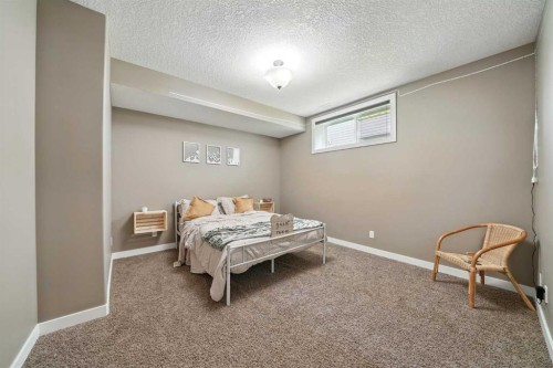 6511 57 Street, Olds, AB - Indoor