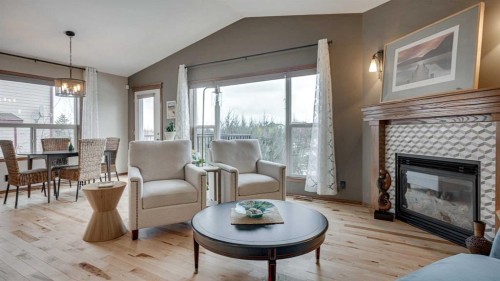 33 Parkside Crescent, Blackfalds, AB - Indoor Photo Showing Living Room With Fireplace