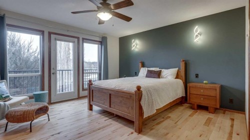 33 Parkside Crescent, Blackfalds, AB - Indoor Photo Showing Bedroom