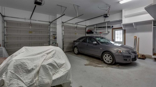 33 Parkside Crescent, Blackfalds, AB - Indoor Photo Showing Garage