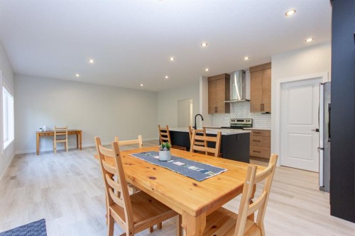 165 Thompson Crescent, Red Deer, AB - Indoor Photo Showing Other Room