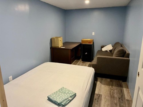 5115 50 Avenue, Caroline, AB 