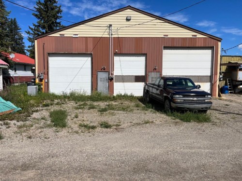 5115 50 Avenue, Caroline, AB 