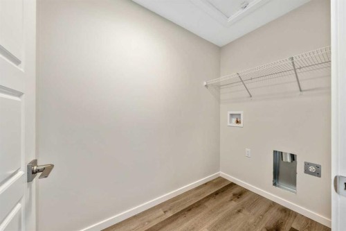 374 Heritage Boulevard, Cochrane, AB - Indoor With Storage