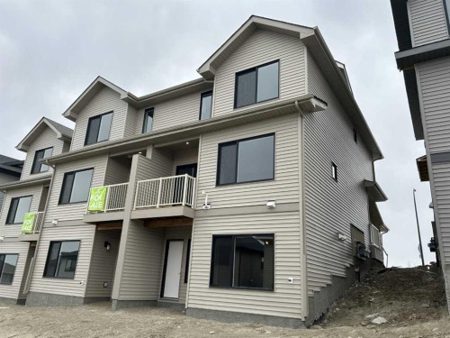 374 Heritage Boulevard, Cochrane, AB - Outdoor