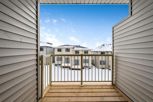 374 Heritage Boulevard, Cochrane, AB - Outdoor With Exterior