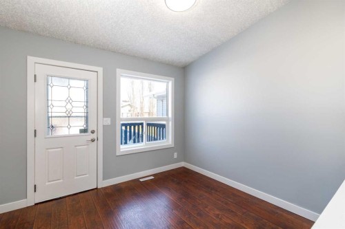 94 Drummond, Red Deer, AB - Indoor Photo Showing Other Room