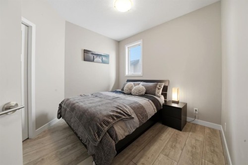 77 Tanner Street, Red Deer, AB - Indoor Photo Showing Bedroom