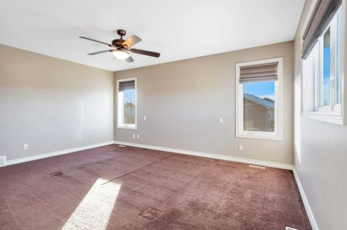 100 Van Slyke Way, Red Deer, AB - Indoor Photo Showing Other Room