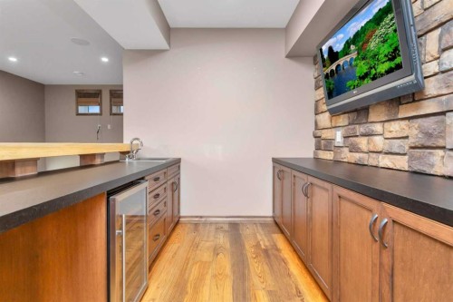 100 Van Slyke Way, Red Deer, AB - Indoor