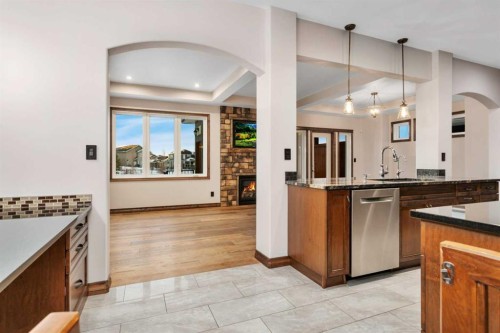 100 Van Slyke Way, Red Deer, AB - Indoor Photo Showing Kitchen