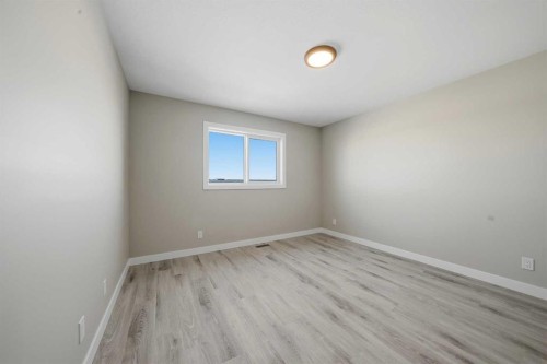 125 Hampton Crescent, Sylvan Lake, AB - Indoor Photo Showing Other Room