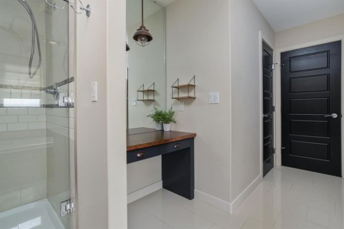 5215 35 Avenue, Camrose, AB - Indoor Photo Showing Bathroom
