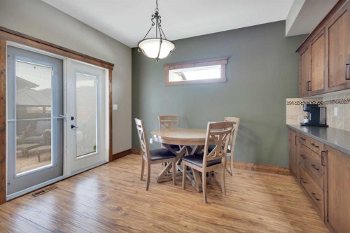 16 Richfield Crescent, Sylvan Lake, AB - Indoor Photo Showing Dining Room