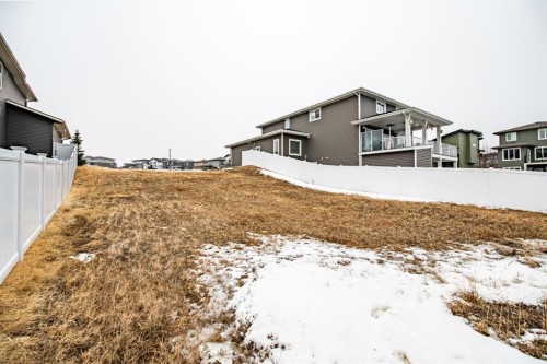 73 Valli Close, Sylvan Lake, AB 