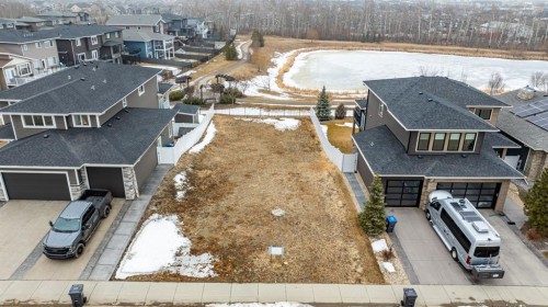73 Valli Close, Sylvan Lake, AB 